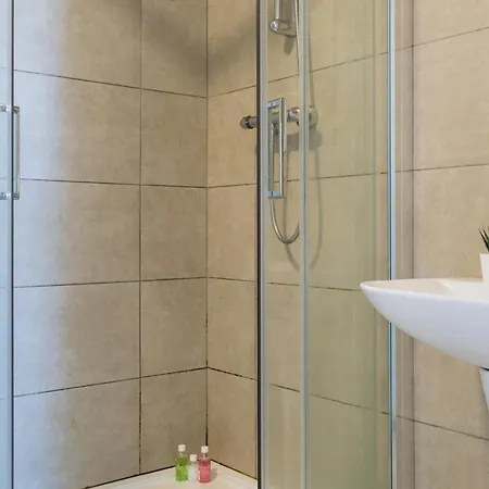 Grand Canal Dock Central Private Apartment *