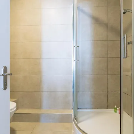 Apartment Grand Canal Dock Central Private